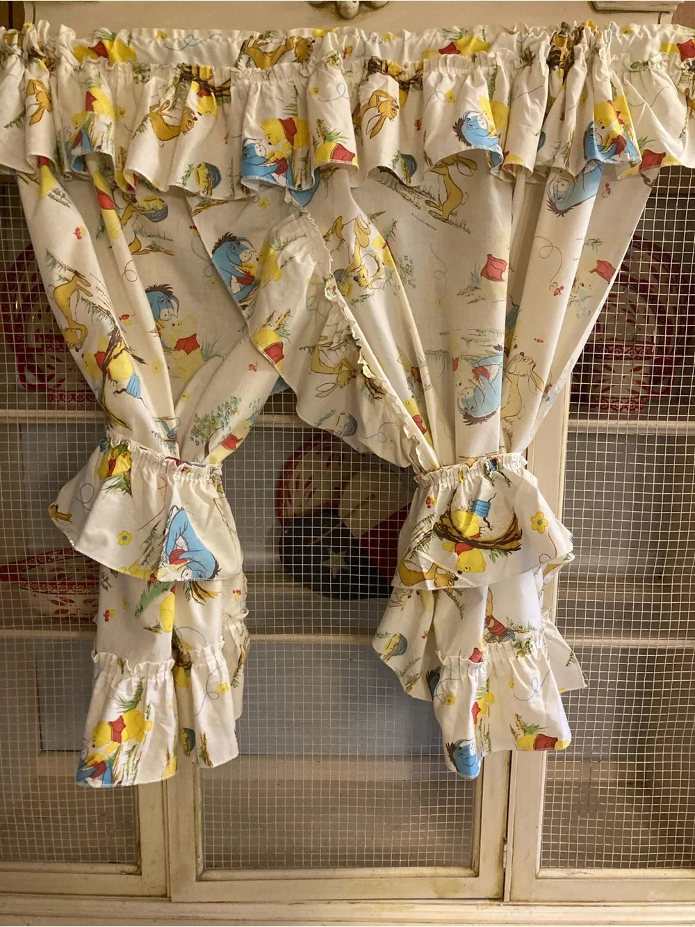 Set of 2.  Disney Winnie the Pooh vintage SEARS CURTAINS